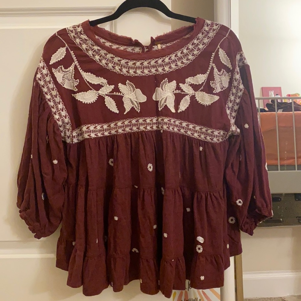 Size XS, free people, maroon top